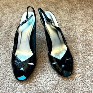 Stuart Weitzman Patent Leather Slingback Sandals Heels Shoes w Clear Heel